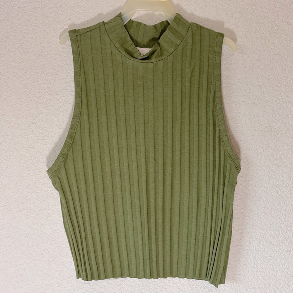 Green tank top